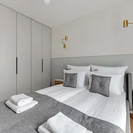 Aura 40 City Center & Free Parking By Downtown Apartments Gdansk Exterior photo